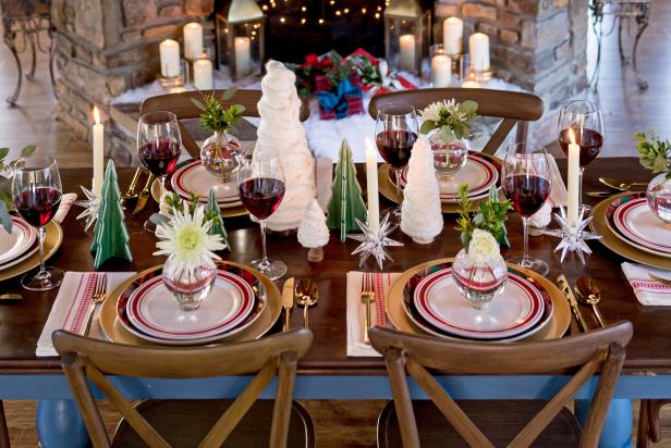 60 Christmas Table Decorations, Festive Table Setting Ideas for Holiday  Parties
