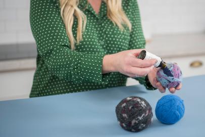 How to Use Essential Oils With Wool Dryer Balls - Sarah Ever After