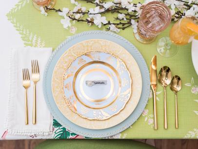 Our Favorite Easter Table Settings and Centerpieces