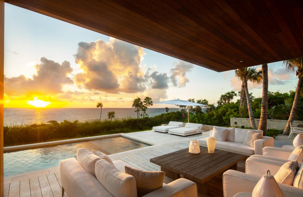 Covered Oceanfront Patio With Sunset View