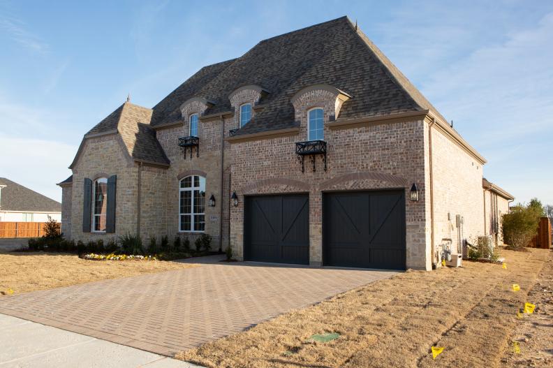 Exterior front of the HGTV Smart Home 2019 located in Dallas, Texas.