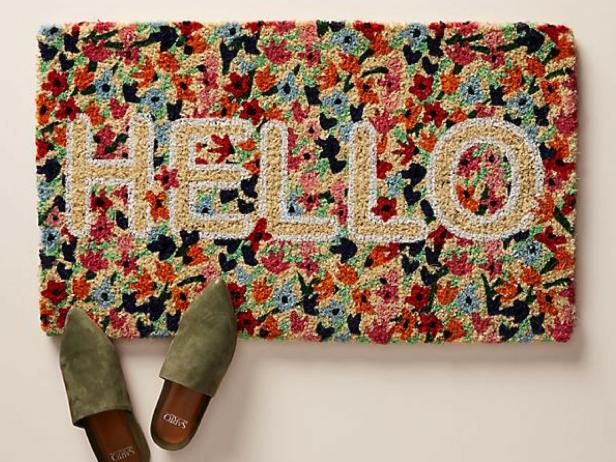 10 Doormats Perfect for the Season