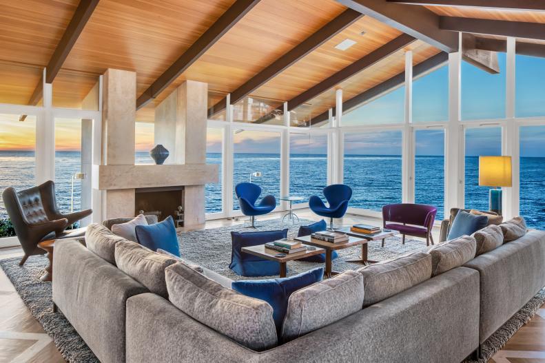 Oceanfront Midcentury Modern Living Room