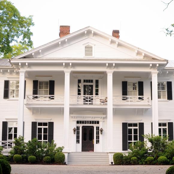 Homes With a History | 2019 HGTV's Ultimate House Hunt | HGTV