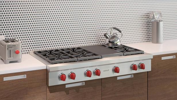 Griddle Surfaces on Cooktops