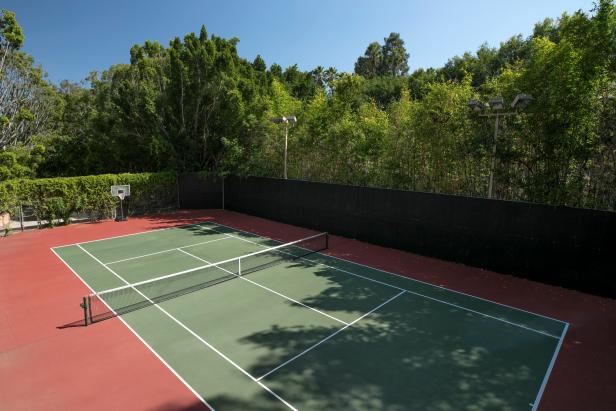 Tennis Court at Luxury California Estate | HGTV