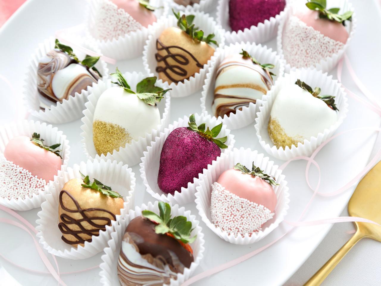 5 Easy Ways to Make Fancy Chocolate-Covered Strawberries