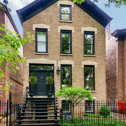 Charming Brick Townhouse Located in Chicago's Lincoln Park Neighborhood