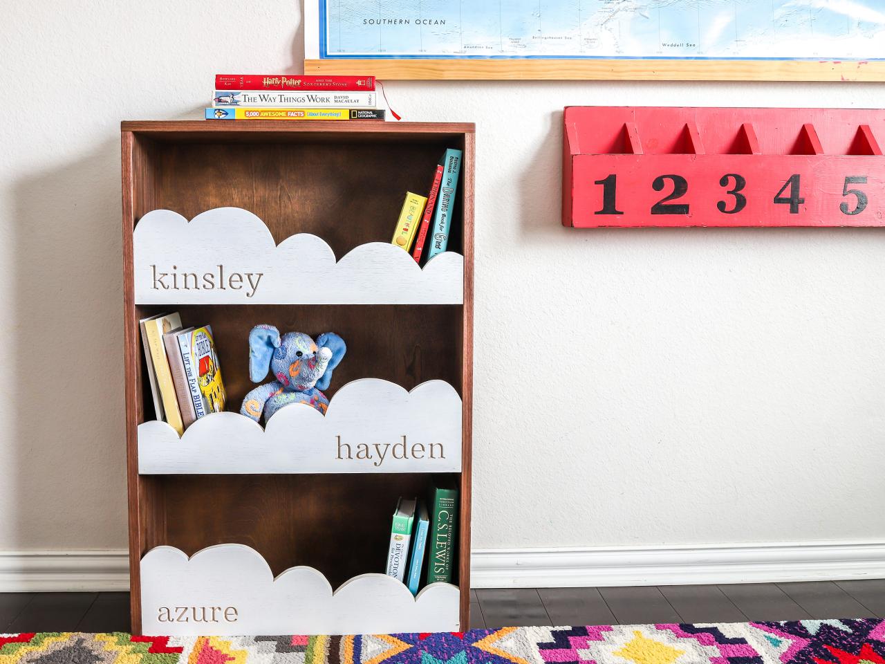 Diy Cloud Bookshelf For A Kids Bedroom, Childs Bookcase Plans