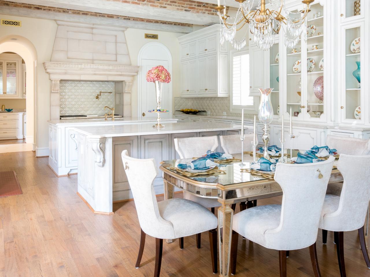 25 Gorgeous French Country Kitchens Hgtv