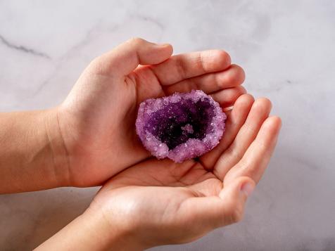 How to Grow Glittering Crystal Geodes in Eggshells