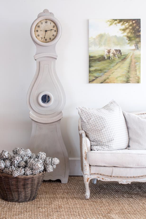 Gustavian furniture top