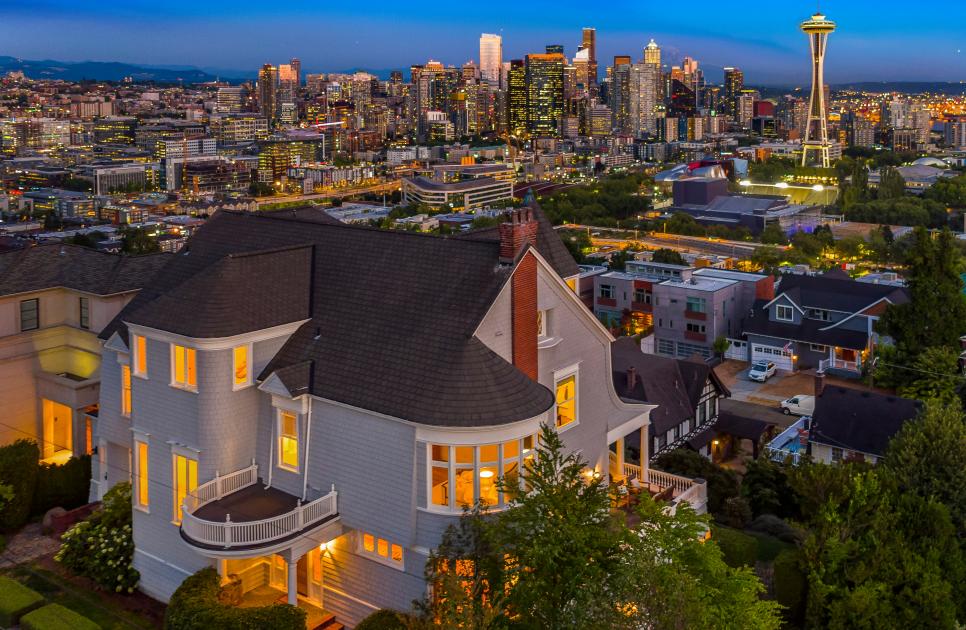 Seattle Home Features Large Windows, Multiple Balconies 