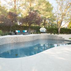Neutral Modern Swimming Pool with Gray Moasic Tiles