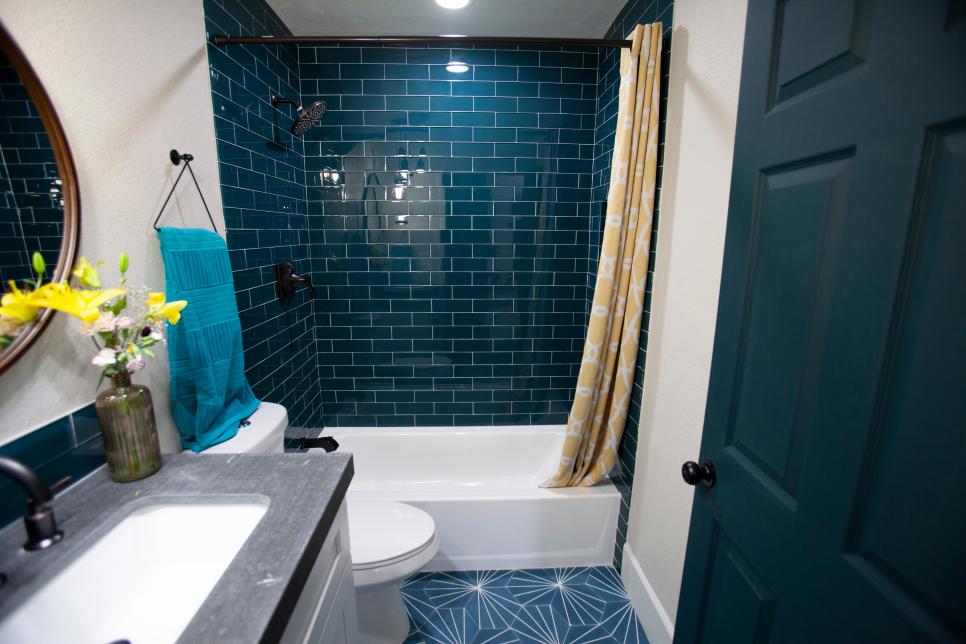 Contemporary White Bathroom With Blue, Bathroom With Blue Tile