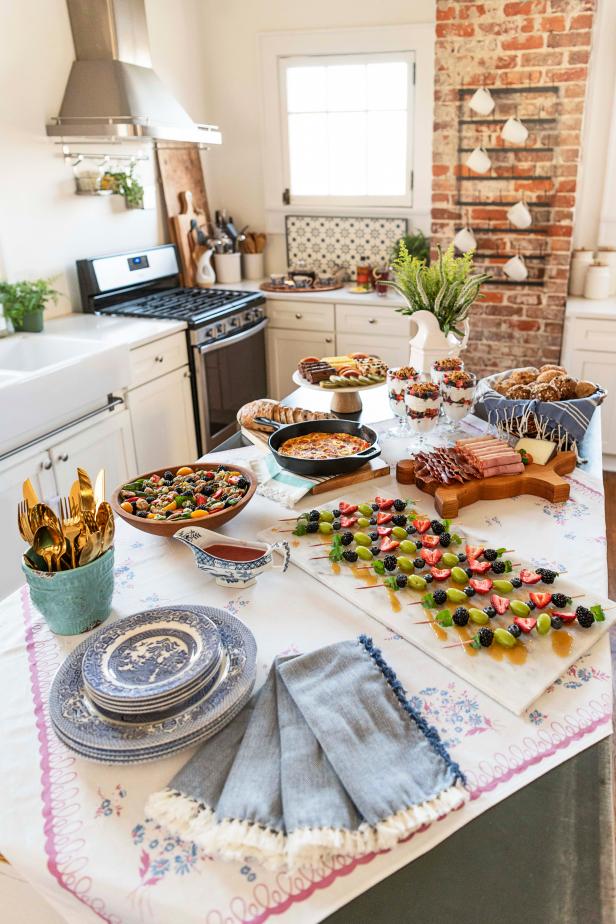 In the Kitchen: Easy Brunch Buffet 