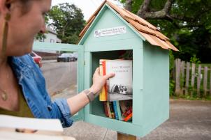 How to Make Book Bricks for your Little Free Library - Little Free