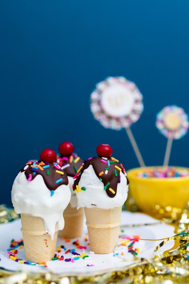 These ice cream sundae cone cupcakes are sure to be a hit at your kids' next party. 