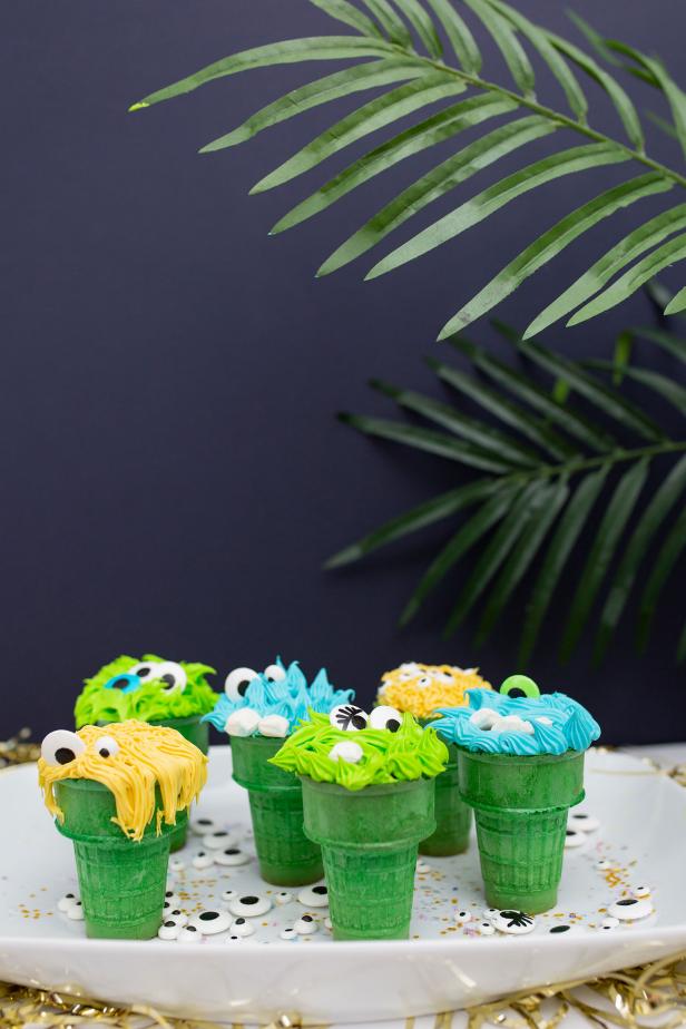 Follow our recipe for monster ice cream cone cupcakes for your little monsters' next party! 