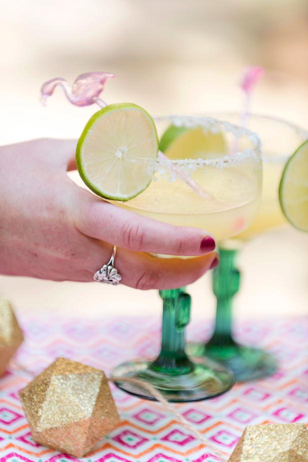 Stay cool this summer with frozen margs! Follow our recipe to see how you can make the yummy cocktail in an ice cream maker.