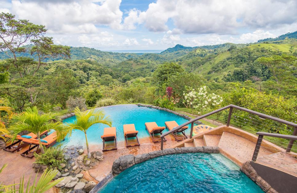 Poolside Rain Forest Views of Palatial Estate 
