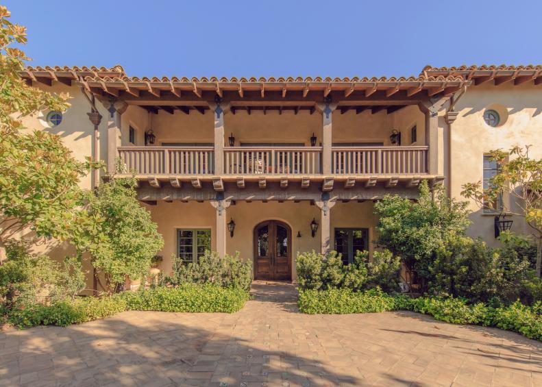 Mediterranean Style Home in Santa Ynez Valley, California