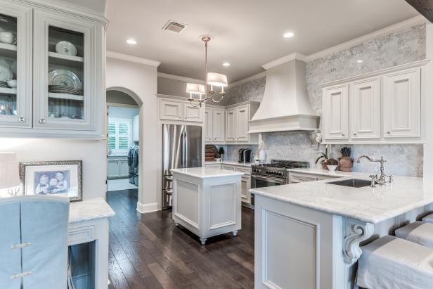 White Kitchens: Timeless Masterpieces - NDA Real Estate