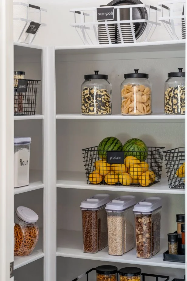 How to Organize Pantry Items Efficiently: Ultimate Space-Saving Tips