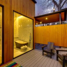 Modern Bathroom With Private Outdoor Space 