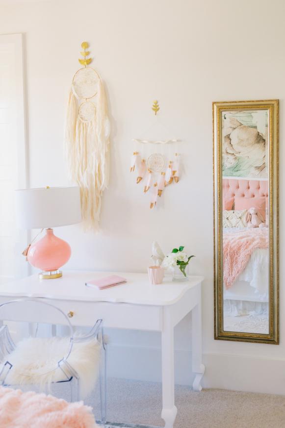 Boho Girl's Room in Pink and Gold