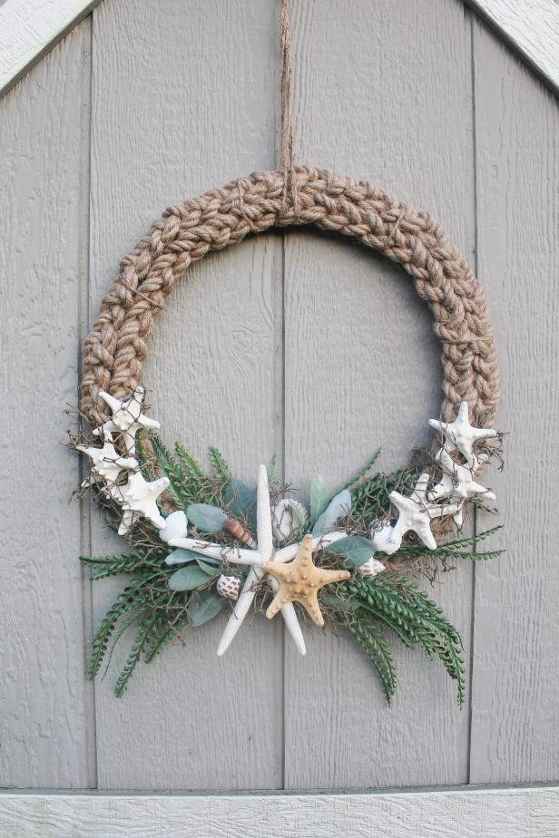 How to Make a Coastal-Inspired Wreath | HGTV