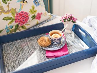 DIY Breakfast in Bed Tray