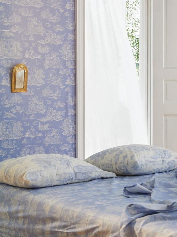 Laura Ashley Home Decor We Re Obsessed With Hgtv - Laura Ashley Bedroom Decorating Ideas