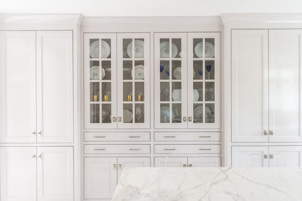 White Kitchen Cabinets