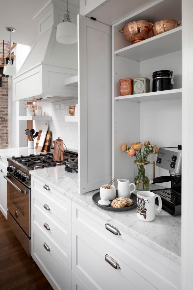 Breakfast station. Love: ultra organized!  Interior design kitchen,  Kitchen interior, Kitchen renovation