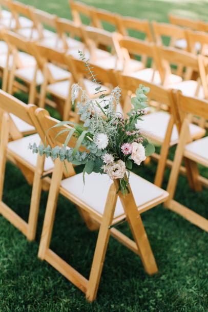 Wedding Backdrop Ideas 45 Arbors Altars And Aisles - Diy Flower Arrangement For Wedding Arch