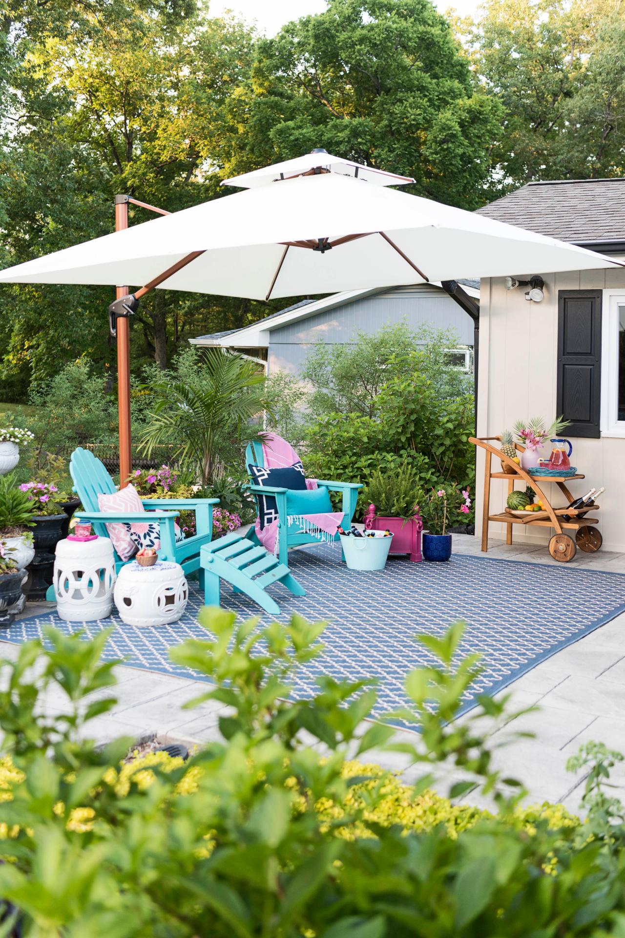 Luxury Outdoor Umbrellas And Stands - Shop JANUS Et Cie In Oakhurst, New Jersey
