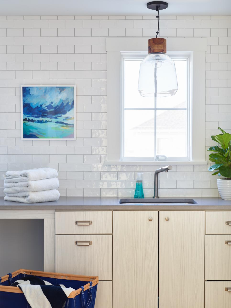 laundry room pendant light