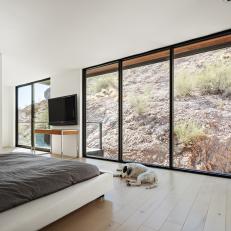 Red Rock Surroundings Offer Scenery and Privacy to New Bedroom