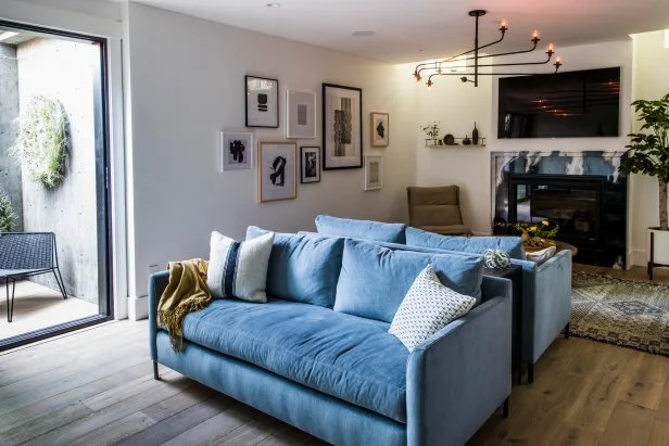 How to Arrange a Living Room With Two Sofas: Stylish Tips & Tricks