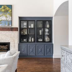 Built-Ins That Are Beautiful in Blue