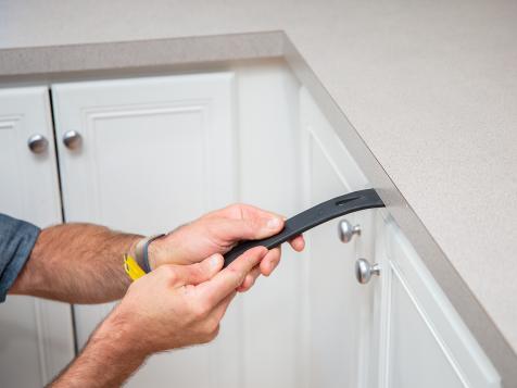 How to Remove a Kitchen Countertop