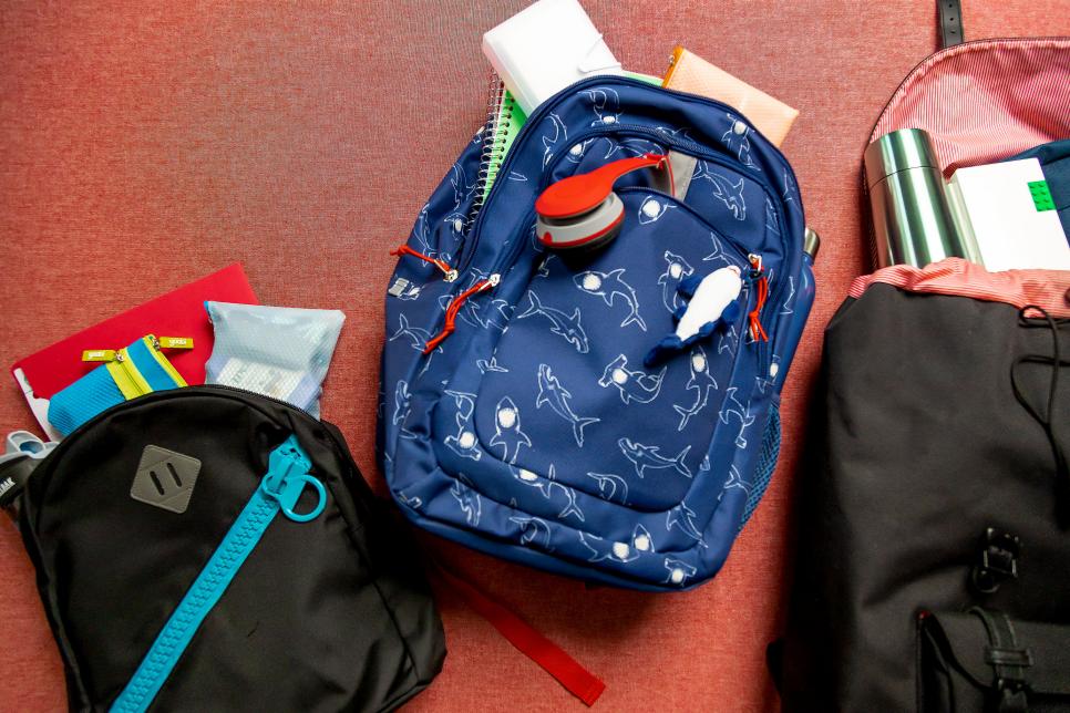 How to Organize Your Backpack | What We're Loving: Design Trends, Home ...