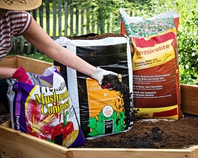 How to Improve Worn-Out Soil for Healthier Plants in Pots and Gardens | HGTV