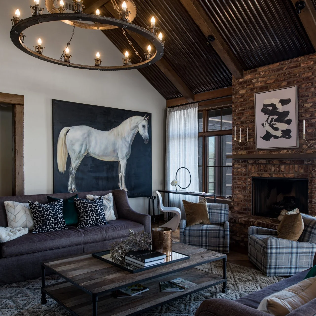 Equestrian Center In Luxelakes Eco-City / Chengdu Wide Horizon Investment  Group, image size:1280x1280