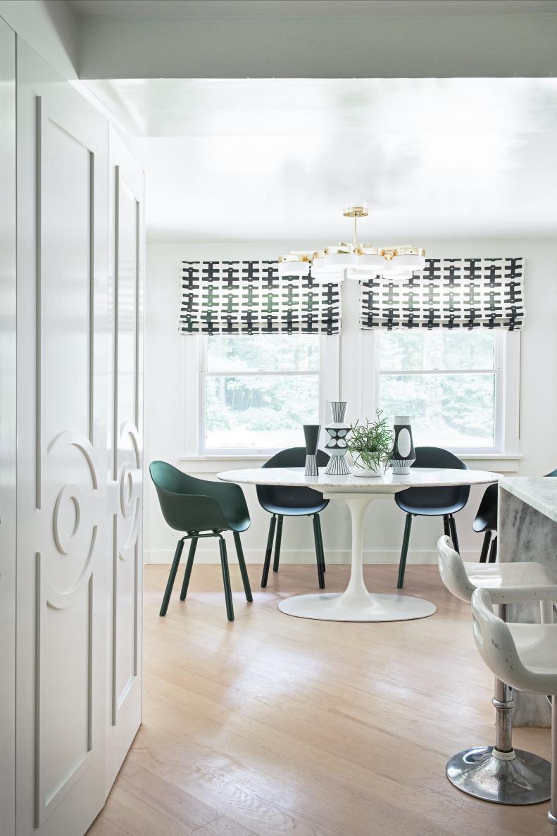 Black and White Breakfast Nook