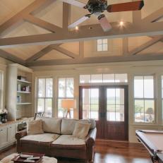 Grand Traditional Living Room With Vaulted Ceilings