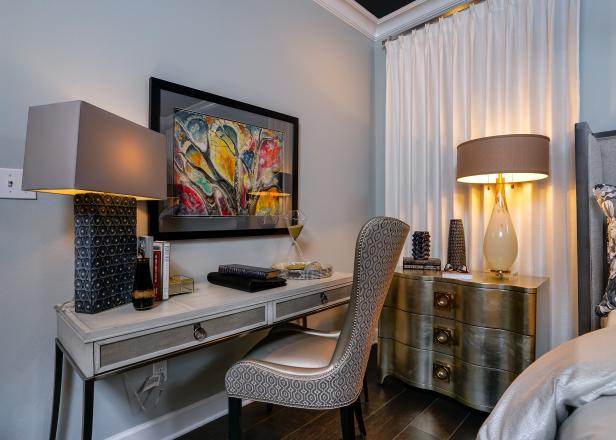 Elegant Master Bedroom With Metallic, Master Bedroom With Desk Ideas