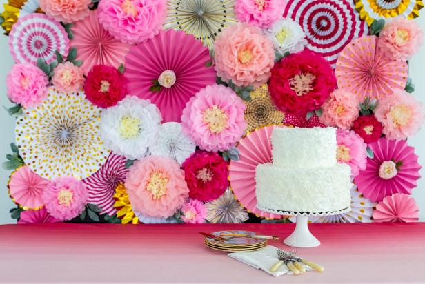 How To Use Backdrops For Cakes -The Cake Decorating Co. | Blog