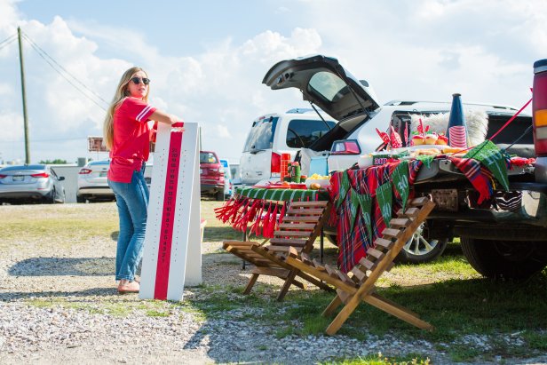 Tailgating Games and Decor